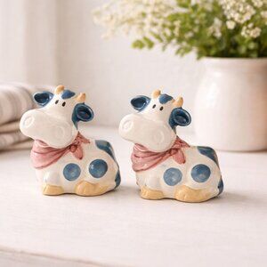 Cooks VTG Cow Salt Pepper Shakers Farmhouse Kitchen Decor Kitsch Collectible Set